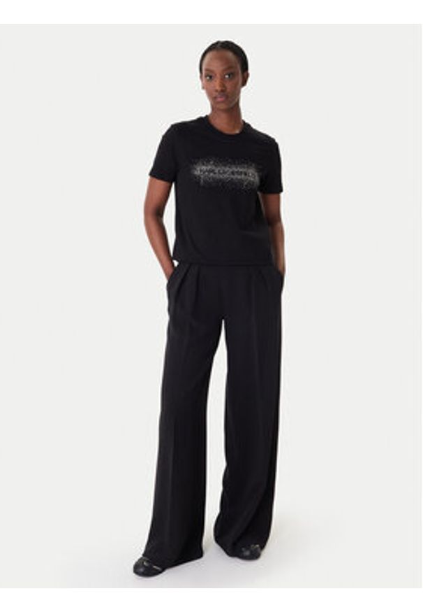 Karl Lagerfeld - KARL LAGERFELD T-Shirt B1W17030 Czarny Regular Fit. Typ kołnierza: dekolt w karo. Kolor: czarny. Materiał: bawełna