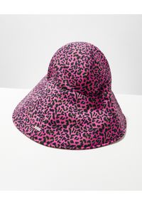 Jimmy Choo - JIMMY CHOO - Różowy kapelusz z nadrukiem zwierzęcym. Kolor: różowy, wielokolorowy, fioletowy. Wzór: motyw zwierzęcy, nadruk #5