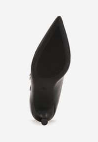 Renee - Czarne Czółenka Zapinane na Sprzączkę na Cienkiej Szpilce Zinariel. Zapięcie: sprzączka. Kolor: czarny. Obcas: na obcasie. Wysokość obcasa: średni #9