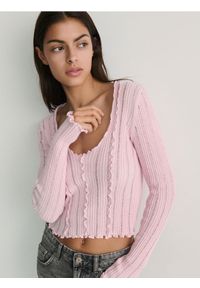 Reserved - Sweter ze strukturalnej dzianiny - pastelowy róż. Kolor: różowy. Materiał: dzianina