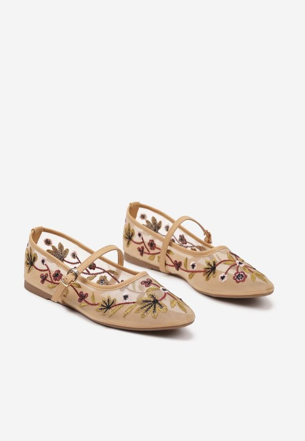 Renee - Beżowe Siateczkowe Balerinki z Florystycznym Haftem i Paskiem na Sprzączkę Danirna. Zapięcie: pasek. Kolor: beżowy. Szerokość cholewki: normalna. Wzór: haft