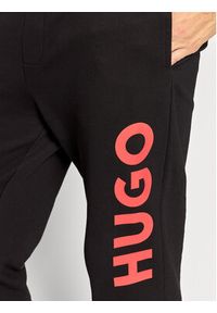 Hugo Spodnie dresowe Dutschi 50473211 Czarny Regular Fit. Kolor: czarny. Materiał: bawełna #4