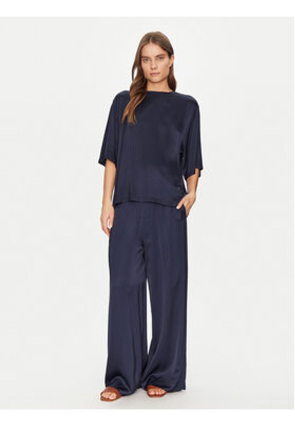 ViCOLO Spodnie materiałowe TD0008 Granatowy Relaxed Fit. Kolor: niebieski. Materiał: wiskoza