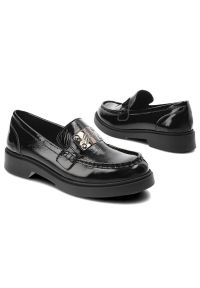 Czarne Mokasyny Nessi Wygodne Obuwie Damskie. Kolor: czarny. Materiał: skóra, lakier. Styl: elegancki #6