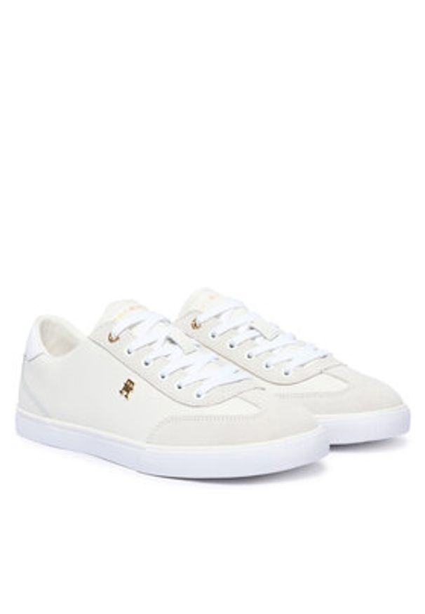 TOMMY HILFIGER - Tommy Hilfiger Sneakersy Th Chic Low Vulc FW0FW09391 Kremowy. Kolor: kremowy. Materiał: skóra