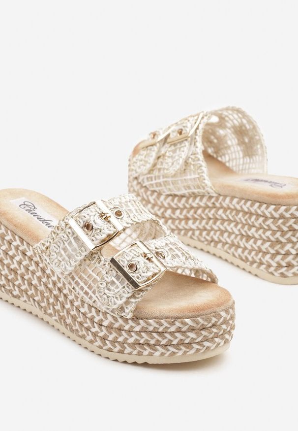 Born2be - Białe Klapki na Plecionym Koturnie z Tweedową Cholewką Desawena. Okazja: na co dzień. Kolor: biały. Materiał: jeans. Sezon: lato. Obcas: na koturnie. Styl: elegancki, casual