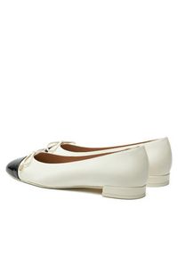 Stuart Weitzman Półbuty Sleek Bow Flat SG888 Écru. Materiał: skóra #4