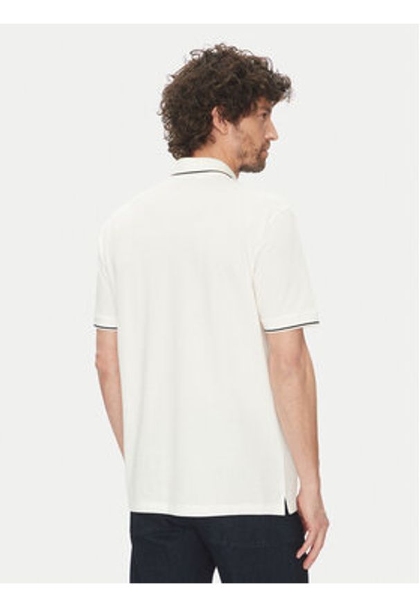 Armani Exchange Polo XM000489 AF13026 U0009 Biały Regular Fit. Typ kołnierza: polo. Kolor: biały. Materiał: bawełna