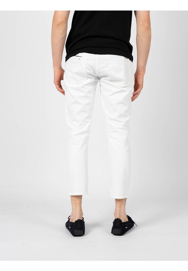 Antony Morato Jeansy "Oliver" | MMTR00649-FA900127 | Oliver | Mężczyzna | Biały. Kolor: biały. Wzór: aplikacja