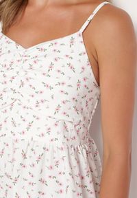 Born2be - Biało-Różowa Rozkloszowana Sukienka w Drobne Kwiaty na Cienkich Ramiączkach Reteri. Okazja: na co dzień, na randkę. Typ kołnierza: dekolt w kształcie V. Kolor: biały. Materiał: jeans. Długość rękawa: na ramiączkach. Wzór: kwiaty. Styl: casual #6