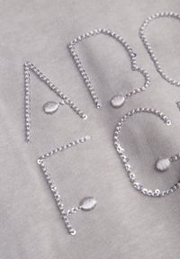 Born2be - Szary Oversizowy T-shirt z Bawełny Zdobiony Haftem z Cekinami Pidella. Okazja: na co dzień. Kolor: szary. Materiał: bawełna. Wzór: haft, aplikacja. Styl: casual, elegancki #4