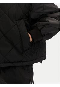 Fila Kurtka bomber Lunde FAW0896 Czarny Loose Fit. Kolor: czarny. Materiał: syntetyk #4