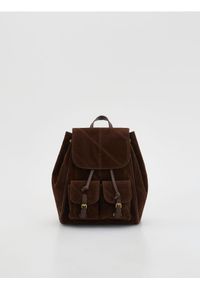 Reserved - Plecak z imitacji zamszu - brązowy. Kolor: brązowy. Materiał: zamszowe. Styl: klasyczny #1