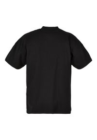 BUILD YOUR BRAND - Męska Koszulka Oversize Z Wąskim Dekoltem. Kolor: czarny