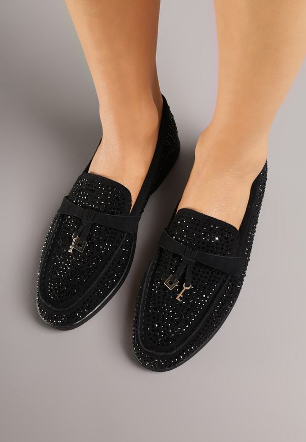 Born2be - Czarne Mokasyny Ozdobione Cyrkoniami i Aplikacjami Isirsyss. Okazja: na co dzień. Kolor: czarny. Materiał: jeans. Wzór: aplikacja. Styl: casual, elegancki