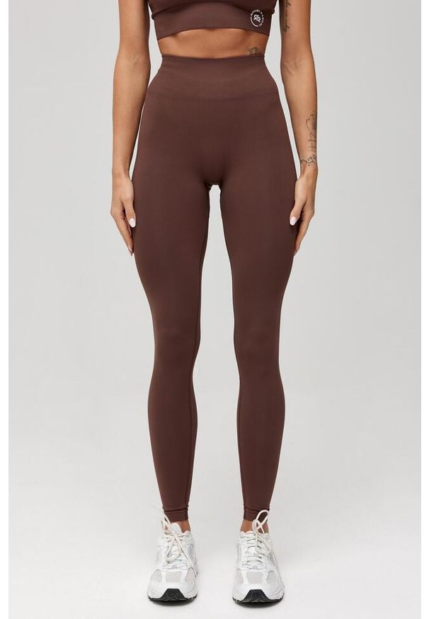 ROUGH RADICAL - Damskie legginsy treningowe bezszwowe Rough Radical Seamless Classic. Kolor: brązowy. Sport: fitness