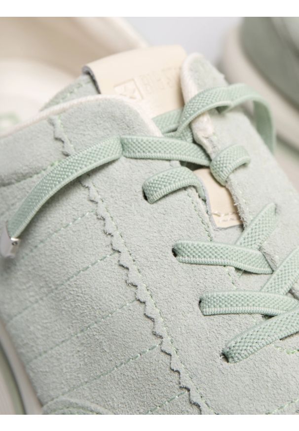 Big-Star - Sneakersy damskie ze skóry naturalnej pistacjowe RR274A350 300. Okazja: na co dzień. Kolor: zielony. Materiał: skóra