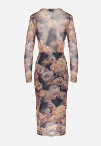 Born2be - Brązowo-Granatowa Sukienka Siateczkowa z Wiskozą o Kopertowym Kroju z Marszczeniem Bolsela. Okazja: na wesele, na randkę, na ślub cywilny, na imprezę. Kolor: brązowy. Materiał: wiskoza. Typ sukienki: kopertowe. Styl: klasyczny, elegancki #7