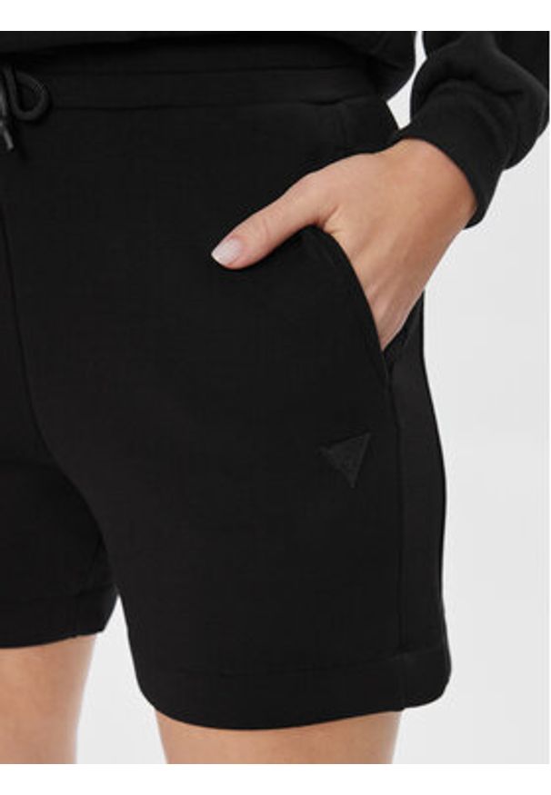 Guess Szorty sportowe Elly V2YD10 K7UW2 Czarny Relaxed Fit. Kolor: czarny. Materiał: wiskoza