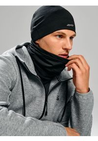 Sinsay - Komin sportowy z odblaskowym nadrukiem - czarny. Kolor: czarny. Wzór: nadruk. Styl: sportowy