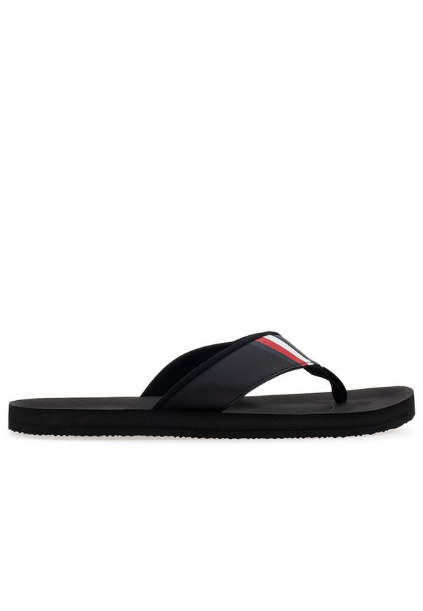 TOMMY HILFIGER - Japonki Tommy Hilfiger Comfortable Padded FM0FM04473-BDS - czarne. Kolor: czarny. Wzór: paski. Sezon: lato. Styl: sportowy