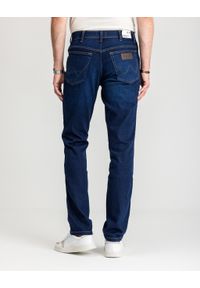 Wrangler - MESKIE SPODNIE WRANGLER TEXAS SLIM NIGHT SHADE 112350865. Sezon: zima, jesień, lato. Styl: elegancki #3