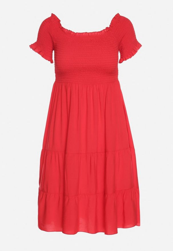 Born2be - Czerwona Bawełniana Sukienka Typu Hiszpanka Tolowena. Typ kołnierza: dekolt hiszpanka. Kolor: czerwony. Materiał: bawełna. Sezon: lato. Styl: elegancki