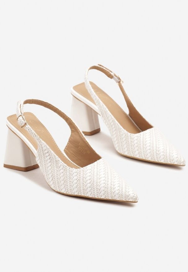 Renee - Białe Tweedowe Sandały Slingback na Słupkowym Obcasie Taslia. Okazja: na co dzień. Kolor: biały. Materiał: materiał. Sezon: wiosna, lato. Obcas: na obcasie. Styl: elegancki, casual. Wysokość obcasa: średni