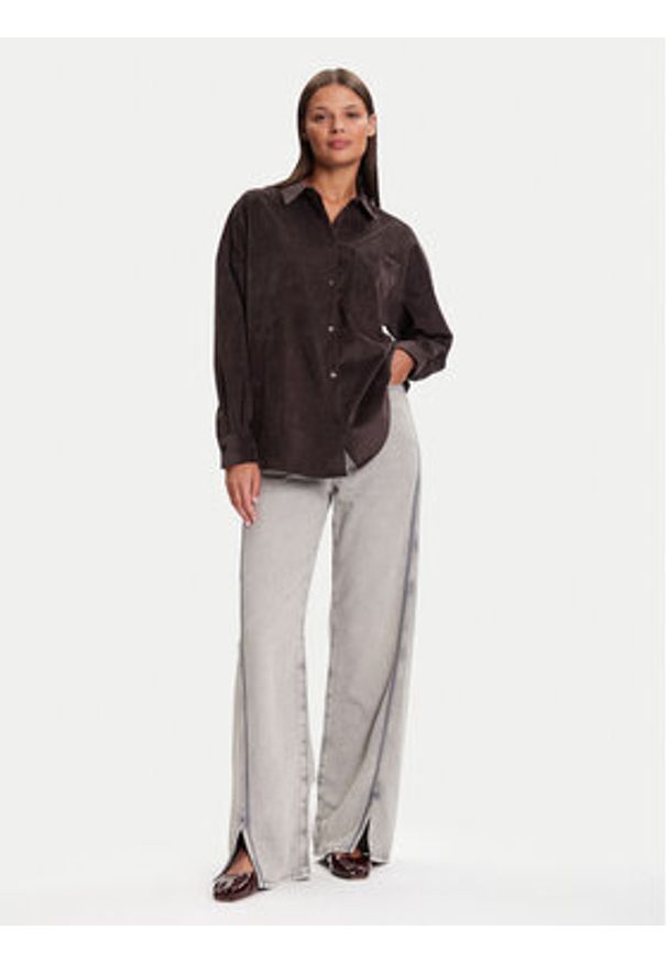 Vero Moda Koszula Sanne 10317194 Brązowy Oversize. Kolor: brązowy. Materiał: syntetyk