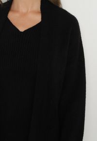 Born2be - Czarny Komplet Dzianinowy z Wełną Długi Kardigan i Sukienka w Prążki Falandrea. Kolor: czarny. Materiał: wełna, dzianina. Wzór: prążki #2