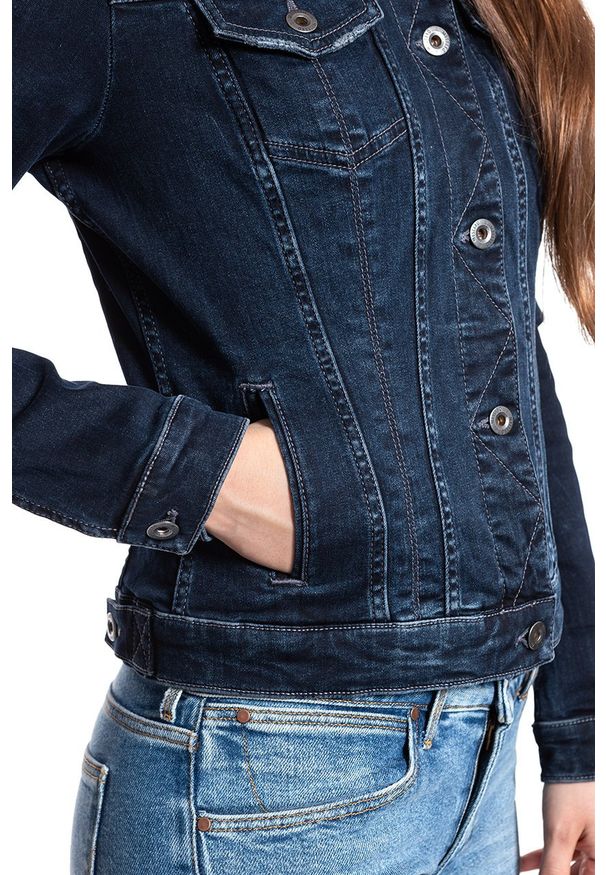 Mustang - DAMSKA KURTKA JEANSOWA MUSTANG Classic Dnm Jacket 1008642 5000 682. Materiał: jeans