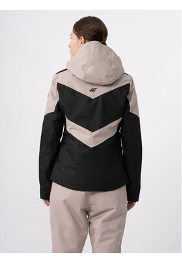4f - 4F Kurtka narciarska 4FAW23TTJAF338 Beżowy Slim Fit. Kolor: beżowy. Materiał: syntetyk. Sport: narciarstwo