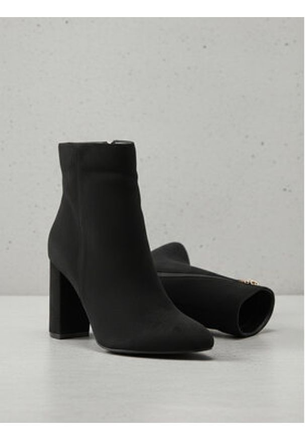 DeeZee Botki CEO-BRITT LS4690-19B Czarny. Kolor: czarny. Materiał: materiał