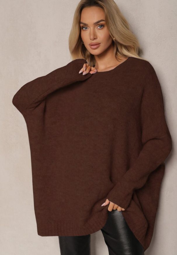 Renee - Brązowy Casualowy Sweter Oversize Allethia. Okazja: na co dzień. Kolor: brązowy. Styl: casual