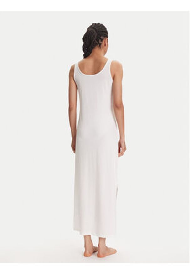 Emporio Armani Underwear Sukienka codzienna EW000494 AF10881 U1131 Biały Regular Fit. Okazja: na co dzień. Kolor: biały. Materiał: bawełna. Typ sukienki: proste. Styl: casual