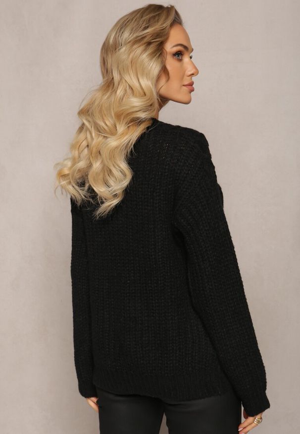 Renee - Czarny Sweter z Warkoczowym Splotem i Kaszmirem Justinne. Kolor: czarny. Materiał: kaszmir. Wzór: ze splotem
