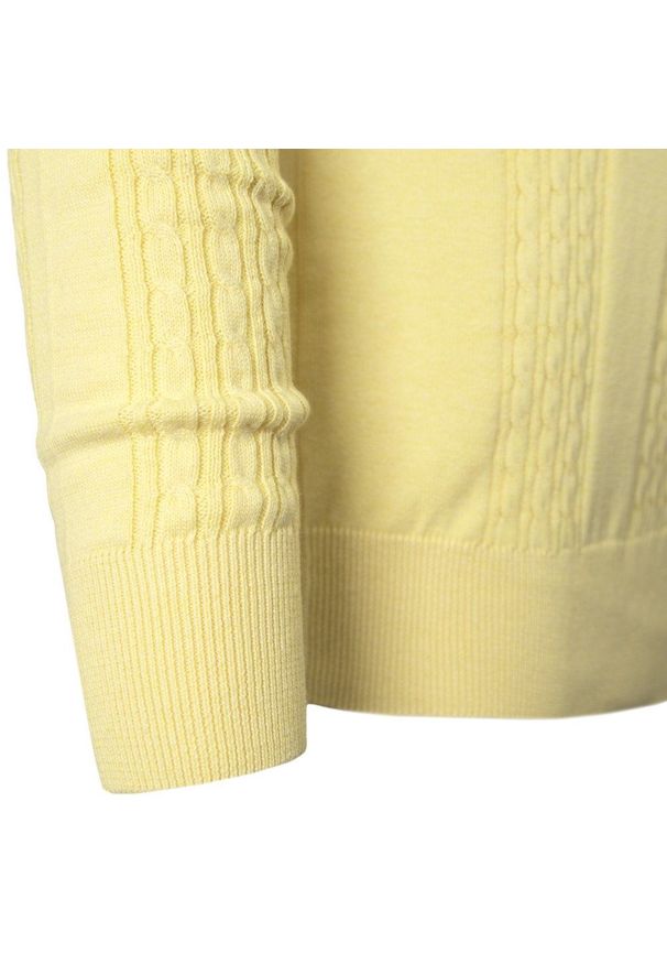 Lekki, Męski Sweter Bawełniany - Pako Jeans - Żółty, Faktura Materiału. Okazja: na spotkanie biznesowe, do pracy. Kolor: żółty, wielokolorowy, złoty. Materiał: bawełna. Styl: biznesowy, klasyczny