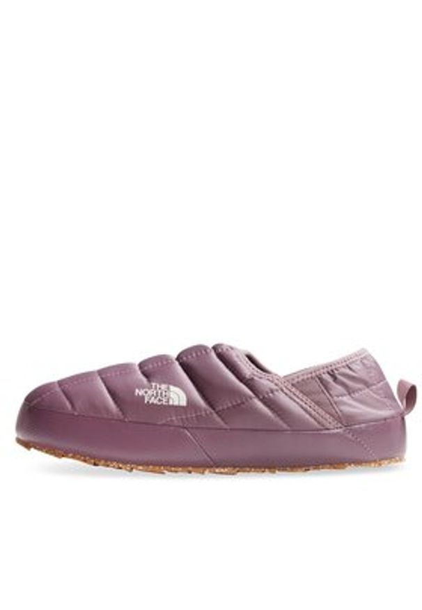 The North Face Kapcie W Thermoball Traction Mule VNF0A3V1HOH41 Fioletowy. Kolor: fioletowy. Materiał: materiał