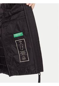 United Colors of Benetton - United Colors Of Benetton Bezrękawnik 2TWDDJ00V Czarny Slim Fit. Kolor: czarny. Materiał: syntetyk. Długość rękawa: bez rękawów #3