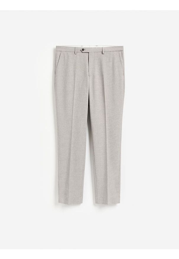 Reserved - Spodnie garniturowe slim fit - brązowy. Kolor: brązowy. Materiał: tkanina, wiskoza
