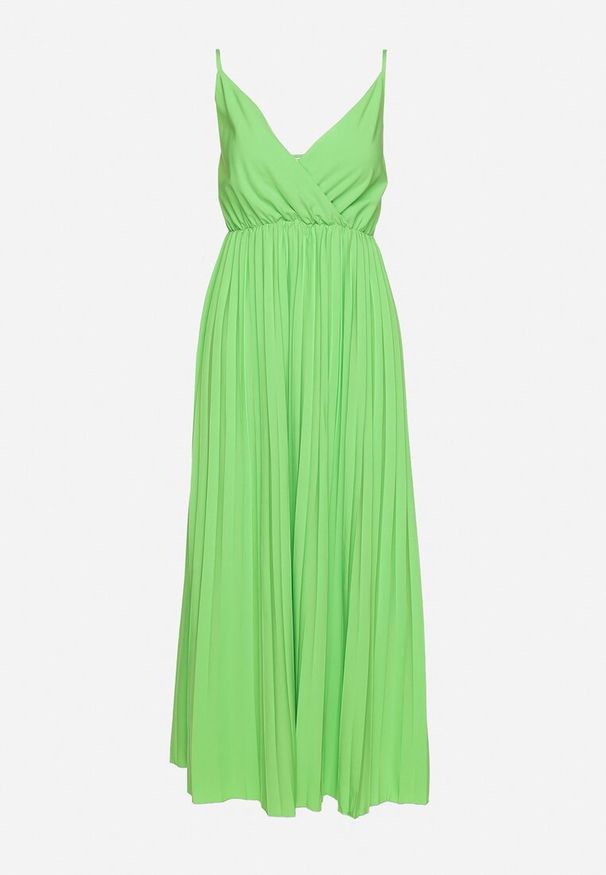 Born2be - Zielona Rozkloszowana Sukienka Długa z Kopertowym Dekoltem na Ramiączkach Asmerria. Kolor: zielony. Długość rękawa: na ramiączkach. Typ sukienki: kopertowe. Styl: elegancki. Długość: maxi