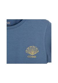 Ochnik - Niebieski T-shirt damski z nadrukiem. Kolor: niebieski. Materiał: bawełna. Długość: krótkie. Wzór: nadruk. Styl: elegancki