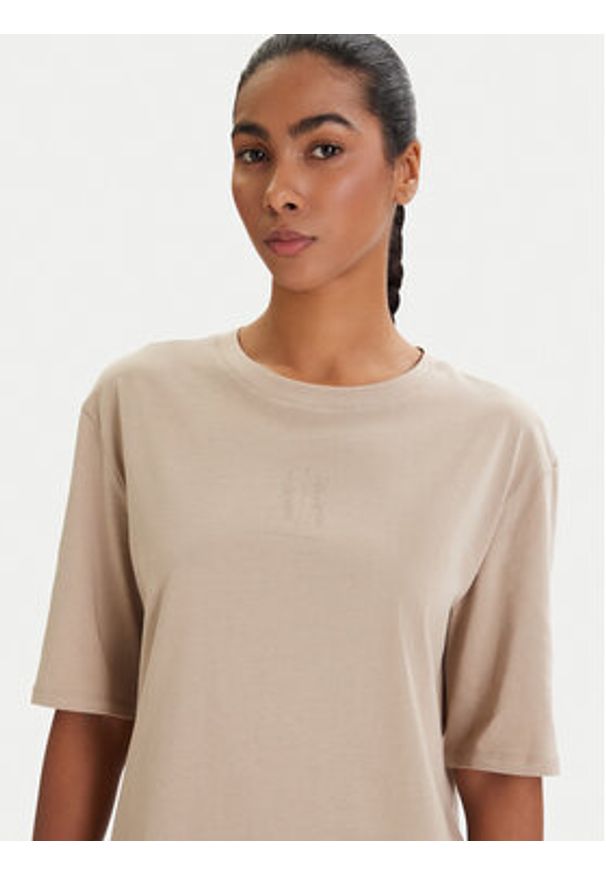 Armani Exchange Sukienka codzienna XW000825 AF10356 U6223 Beżowy Regular Fit. Okazja: na co dzień. Kolor: beżowy. Materiał: bawełna. Typ sukienki: proste. Styl: casual