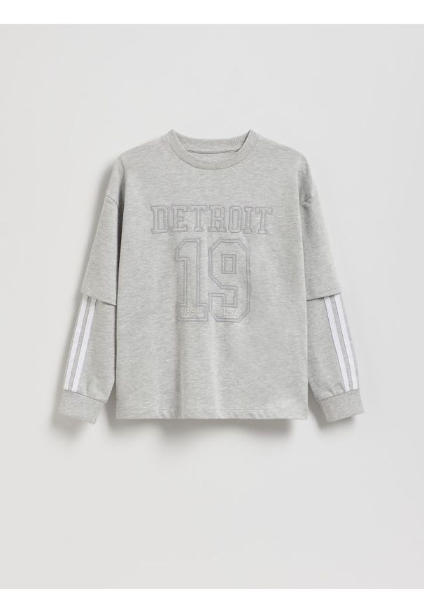 Reserved - Bawełniany longsleeve - ciemnoszary. Kolor: szary. Materiał: bawełna. Długość rękawa: długi rękaw