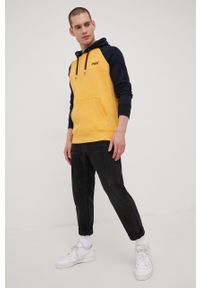Superdry bluza męska kolor żółty z kapturem wzorzysta. Okazja: na co dzień. Typ kołnierza: kaptur. Kolor: żółty. Materiał: bawełna, dzianina. Długość rękawa: raglanowy rękaw. Wzór: aplikacja. Styl: casual #5