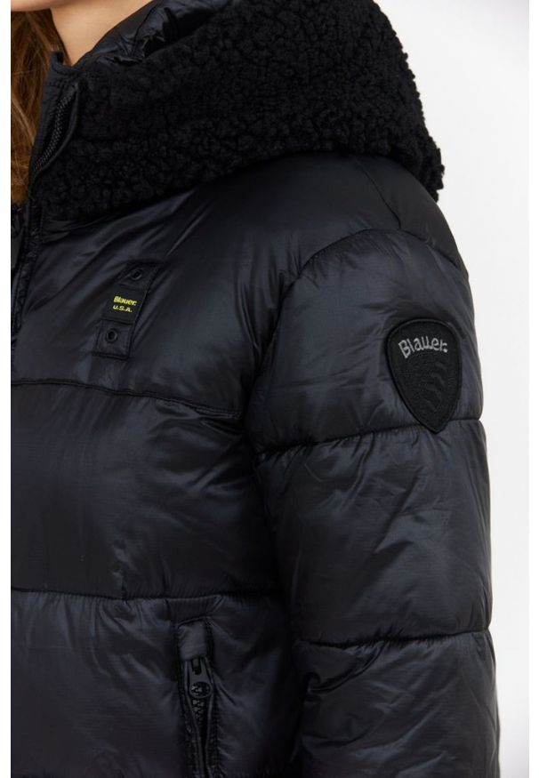 Blauer USA - BLAUER Czarna puchowa kurtka damska Joy, Rozmiar L. Kolor: czarny. Materiał: puch