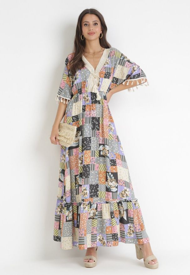 Born2be - Szaro-Czarna Rozkloszowana Sukienka Maxi w Patchworkowy Wzór Daliah. Kolor: szary. Wzór: aplikacja. Długość: maxi