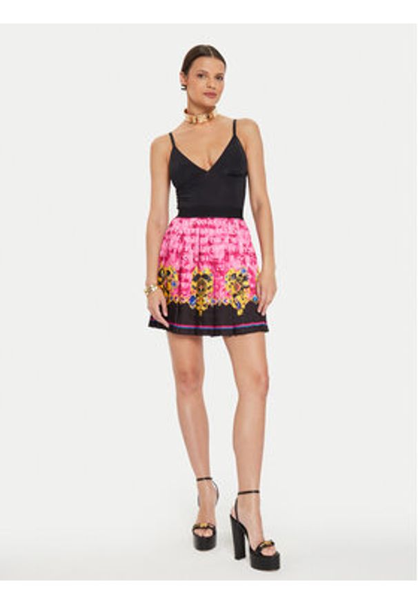 Versace Jeans Couture Spódnica plisowana 76HAE8P1 Różowy Regular Fit. Kolor: różowy. Materiał: syntetyk
