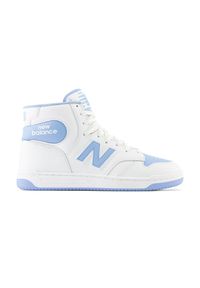 Buty męskie New Balance BB480SCC – białe. Okazja: na co dzień. Kolor: biały. Materiał: materiał, skóra. Szerokość cholewki: normalna. Sport: turystyka piesza