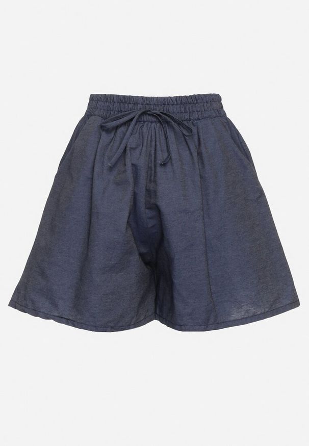 Born2be - Granatowe Bawełniane Luźne Szorty z Wysokim Stanem i Gumką w Pasie Vinnea. Okazja: na co dzień. Stan: podwyższony. Kolor: niebieski. Materiał: bawełna. Sezon: lato. Styl: casual